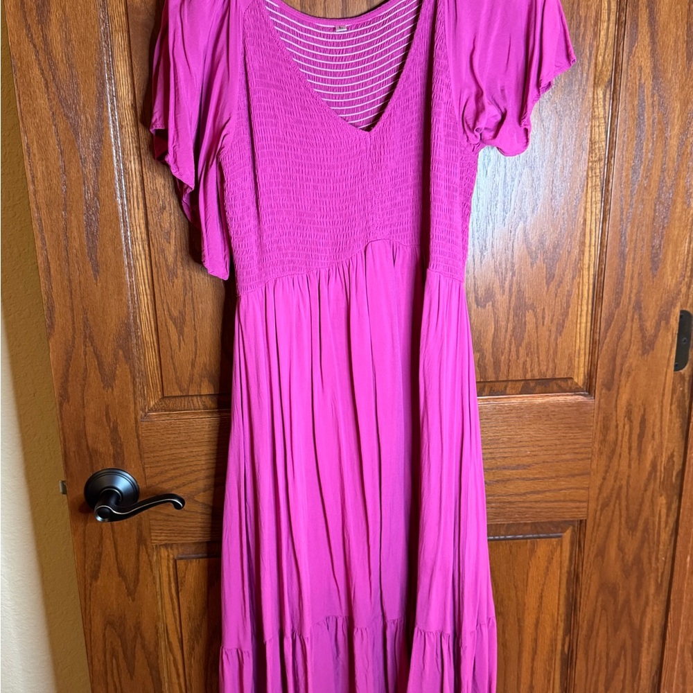 Elegant Pink Women's Dress